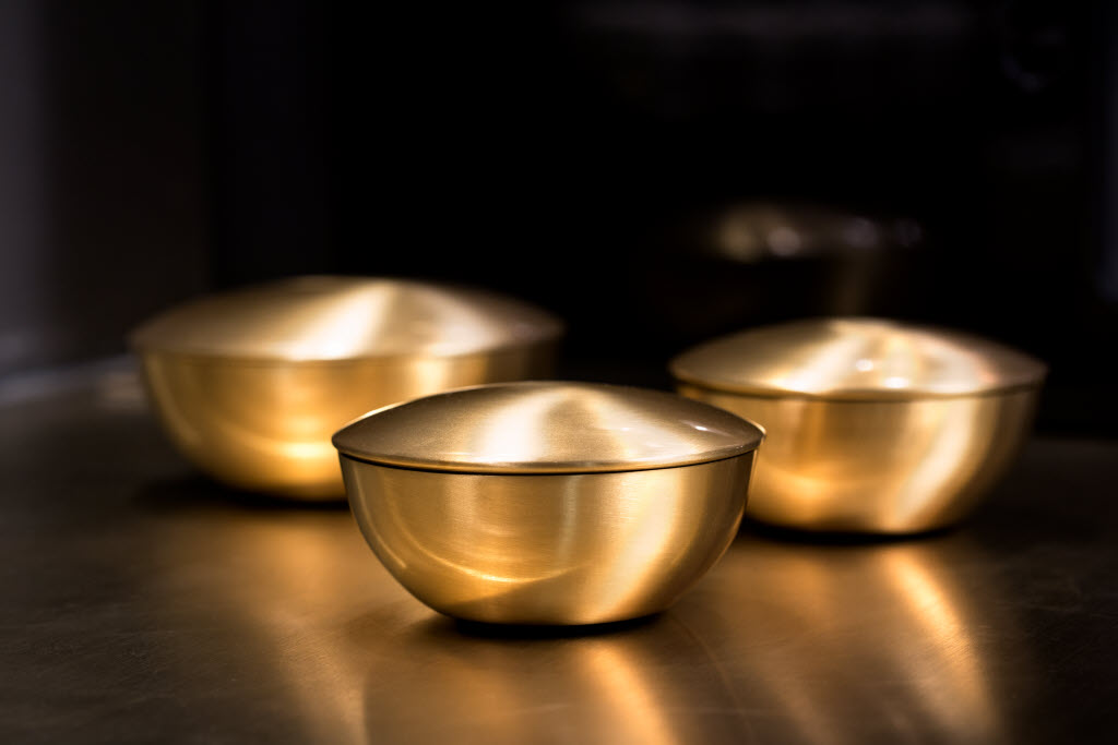 Kuvaoikeudet:: Mads Armgaard/Graae, Armgaard & Bangsbo scandic-palace-meeting-detail-bowls.jpg